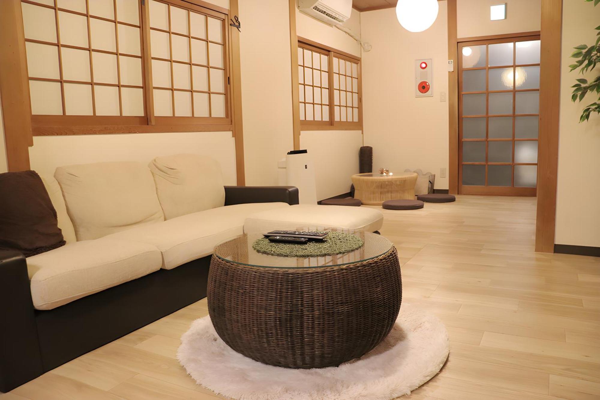 Renewal 天神橋筋六丁目駅徒歩2分 屋上テラス付き一軒家 天満居酒屋街2分 梅田10分 難波15分 Villa Osaka Exterior foto